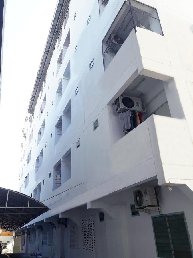 De Nymph Aparthotel Nakhon Sawan Luaran gambar